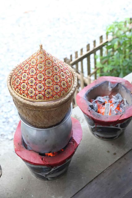 Chiang Mai : Traditional Northern Cooking Class - Khao Soi with chicken: the noodle soup lesson