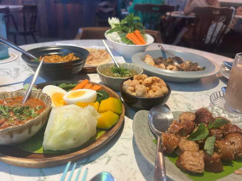 Chiang Mai: Walking Food Tour - Larb, Sai Ua, and the Northern Thai Flavors That Stick With You