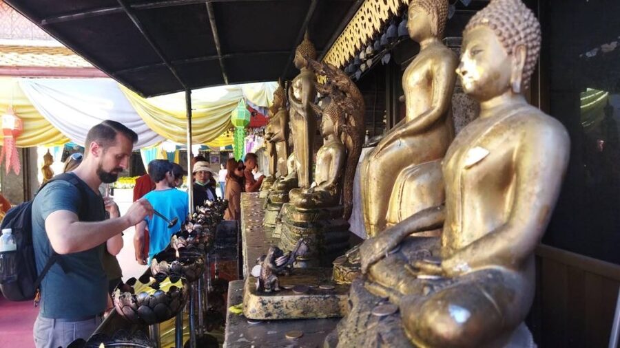 Chiang Mai: Wat Pha Lat & Wat Phra That Doi Suthep Tour - Guides, Ritual Moments, and How to Get More From Each Temple