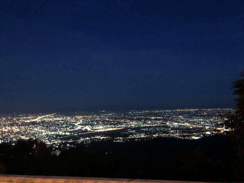 Chiang Mai:Wat Phra That Doi Suthep & Wat Umong Evening Tour - Key Points to Know Before You Go