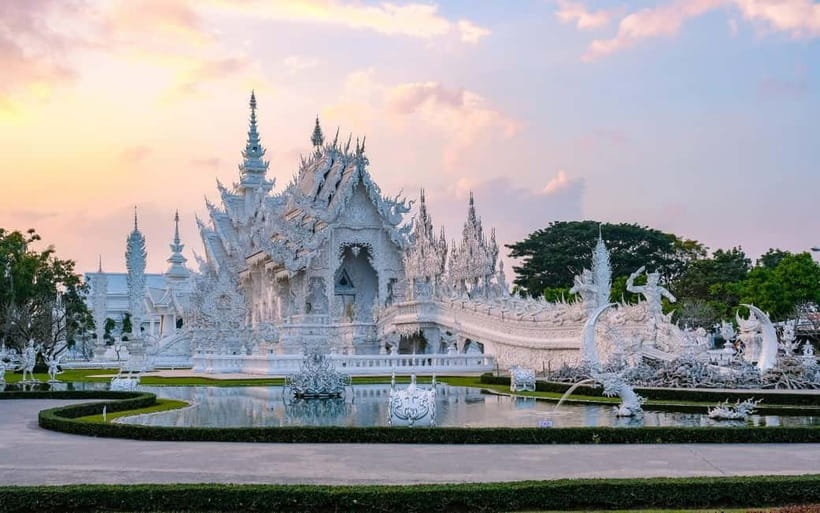 Chiang Mai: White and Blue Temples and Lalita Cafe - Wat Rong Khun, the White Temple, photo stops plus real guided time