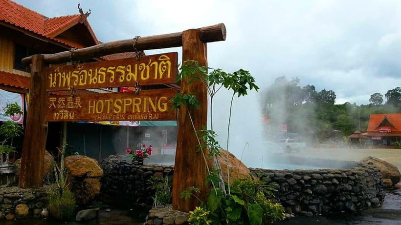 Chiang Mai: White and Blue Temples and Lalita Cafe - The value question, is $51 for 12 hours worth it?