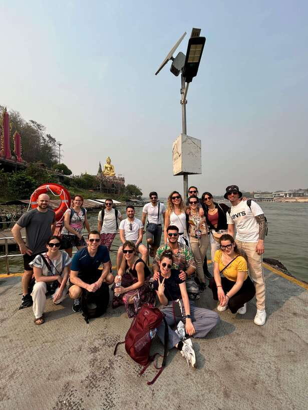 Chiang Rai: 7 Most Famous Highlights With Mekong Boat Trip - White Temple and Blue Temple, what to look for beyond the photos