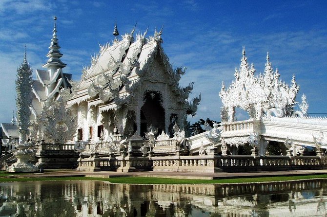 Chiang Rai Day Tour from Chiang Mai + The Long Neck Hill Tribe With Boat - Starting early from Chiang Mai: Duangtawan Hotel meet-up at 7:00 am