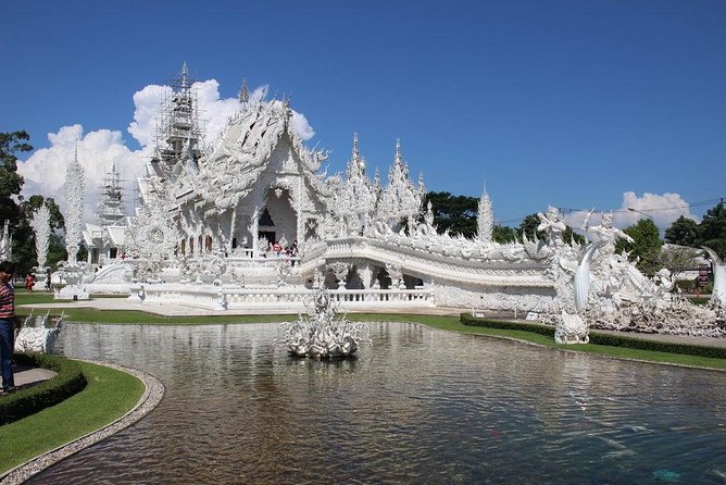 Chiang Rai Day Tour from Chiang Mai: White Temple & More w/ Lunch - Wat Huay Pla Kang: Guan Yin at 69 Meters