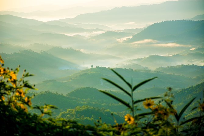 Chiang Rai, Golden Triangle and Long Neck Karen - Stop 1: Mae Chan, the calm start before the action