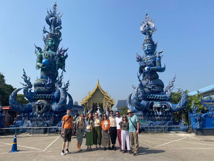 Chiang Rai Guide: Popular 7places 3Colors ,Golden Triangle - Getting Back to Chiang Rai: When the Day Ends at Dinner Time