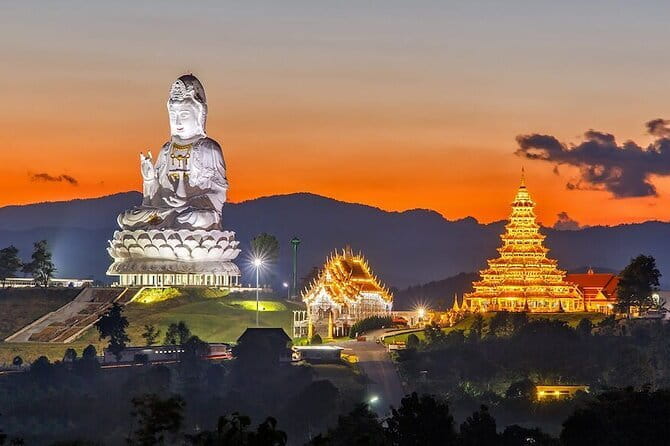 Chiang Rai: Guided Full-Day Highlights tour with Lunch - Blue Temple and Baan Dam Museum: when Thai art takes the stage