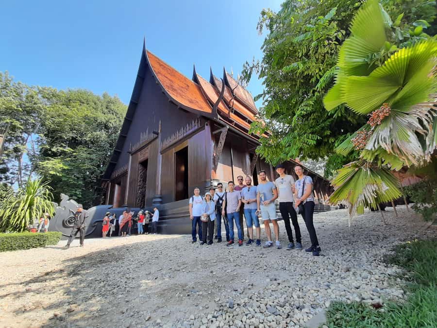 Chiang Rai Must-See Tour – 7 Icons, Lunch & Small Group(9pp) - A 7-icon Chiang Rai day built for real priorities