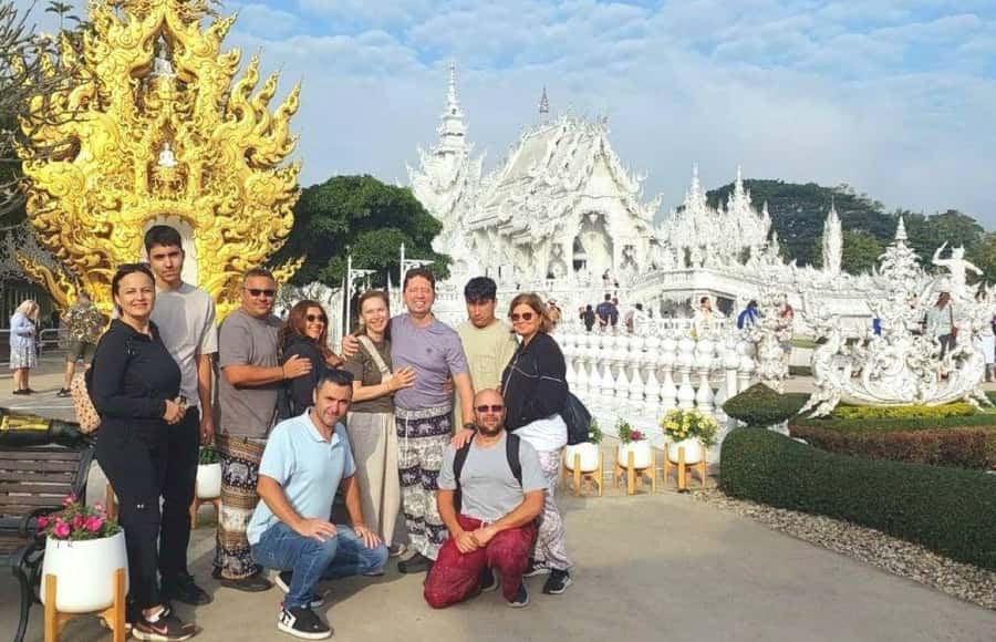 Chiang Rai Must-See Tour – 7 Icons, Lunch & Small Group(9pp) - Pickup, timing, and how a long day stays manageable