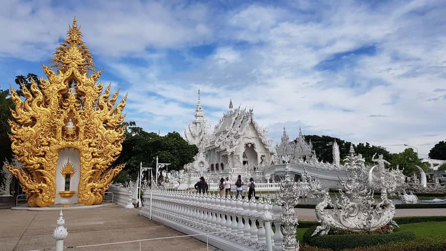 Chiang Rai Must-See Tour – 7 Icons, Lunch & Small Group(9pp) - Golden Triangle and Opium House: border history you can actually picture