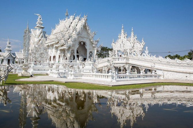 Chiang Rai One Day: Golden Triangle, Laos Border, Long Neck Tribe - Laos Border Crossing and the Boat Ride With Your Passport