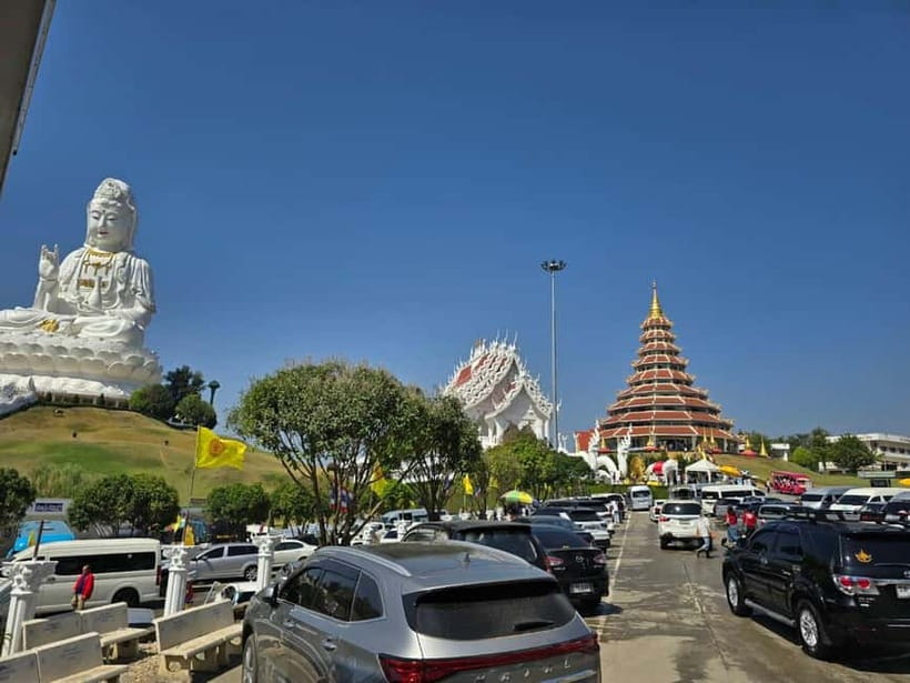 Chiang Rai: Private Tour with Driver and Custom Itinerary - Wat Huay Pla Kang and the Guan Yin statue climb for views