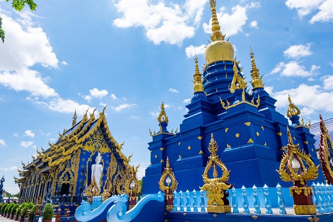 Chiang Rai Temples Day Trip from Chiang Mai - Getting to Chiang Rai: pickup setup and the traffic reality