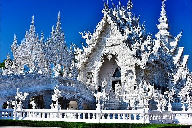 Chiang Rai Temples Private Tour from Chiang Mai - All Inclusive - Mae Khachan Hot Spring: a short break that makes the day easier