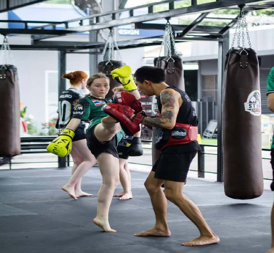 Chiangmai : Muay Thai Training academy - Getting There by Buak Hard Park, then Training Straight Away