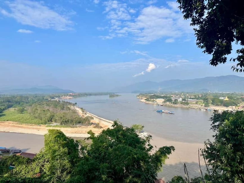 Chiangrai Full day: Popular 7 Locations with Thai buffet - Baan Dam Black House: unusual art in a short visit