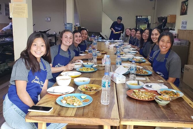 Choose 5 Dishes: Half-Day Cooking Class in Sukhumvit with Market Tour - How the 5-Dish Menu Works (And Why It’s Great Value)