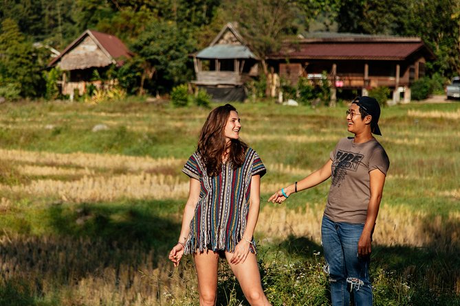 City Escape: Doi Inthanon & Karen Village Private Day Trip - Entering Doi Inthanon National Park without the scramble