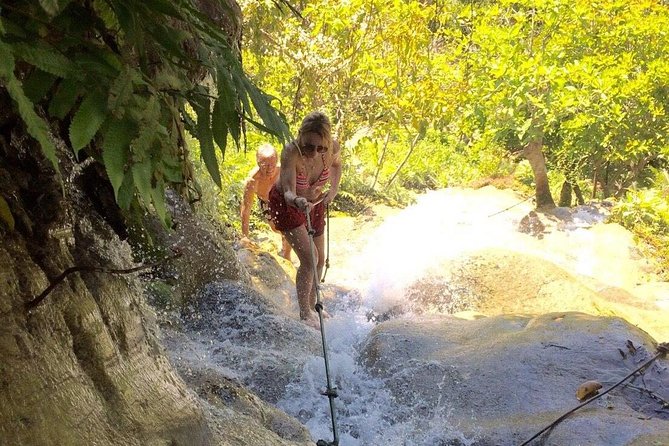 Climb Sticky Waterfall Like a Spiderman - The ride into the hills and the short trek before you climb