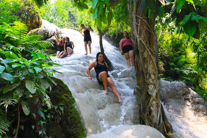 Climb Sticky Waterfall Like a Spiderman - Getting there in comfort: pickup, private car, and a half-day rhythm