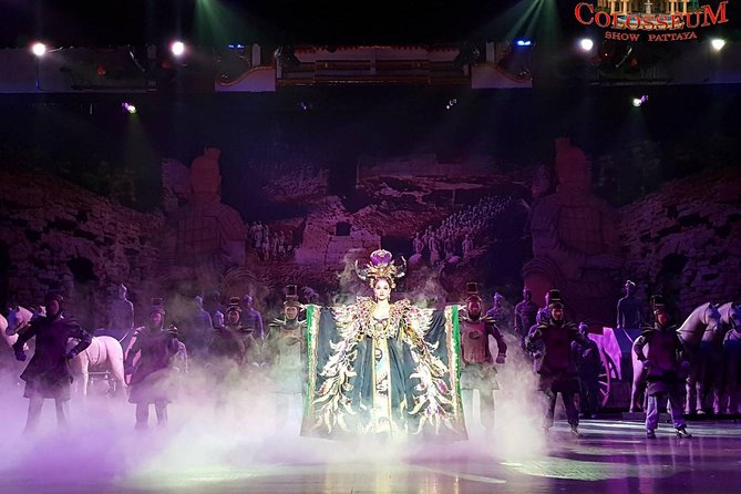 Colosseum Cabaret Show in Pattaya Entry Ticket - Entering the theater: what you should expect when you arrive