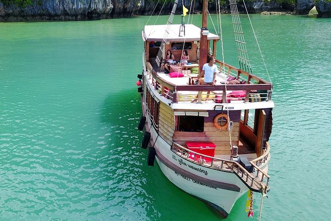 - Comfortable boat for cruising in Phang Nga Bay - The "Must-Do"! - Why Phang Nga Bay feels different from typical island tours