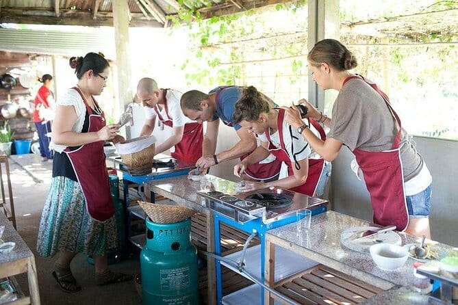Cook Local Northern Thai Food in Traditional House - Organic farm time: herbs, vegetables, and egg collection
