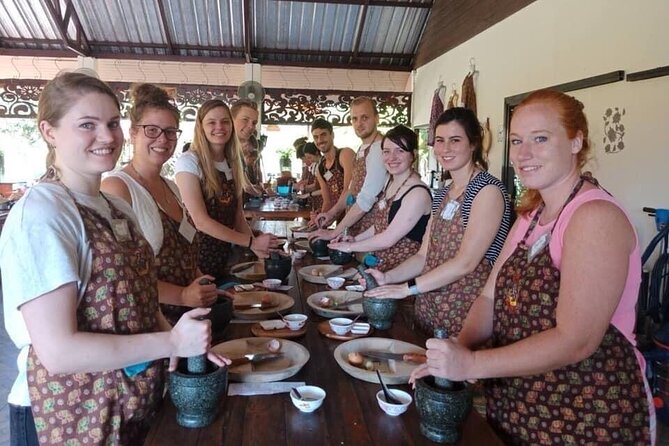 Cooking Evening Class Chiang Mai Visit Organic Garden and Market - Cooking School Dining, Indoors or Outdoors