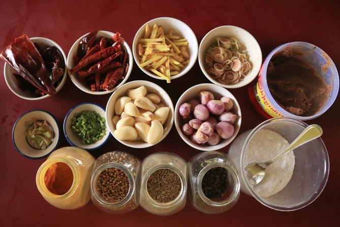 Cooking Experience at Lanta Thai Cookery School From Koh Lanta - Walk the garden, then taste tamarind and palm sugar