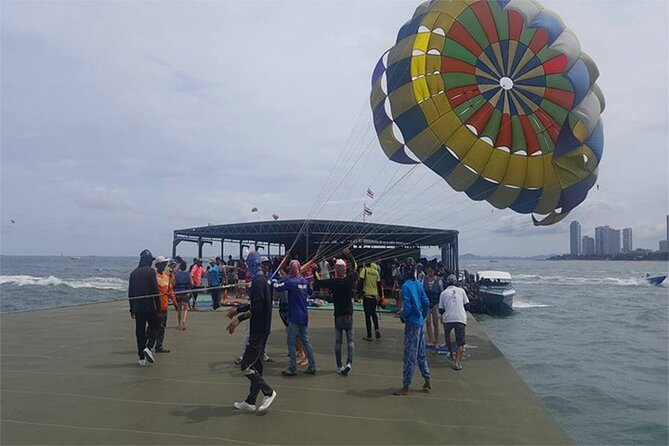 Coral Island speed boa-Parasailing and others activities choice - Jet ski and banana boat: included fun, but confirm your slot