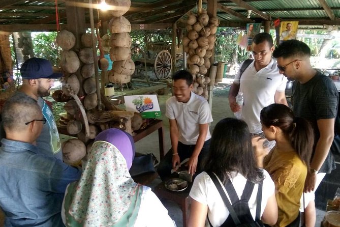 Damnoen Saduak Floating Market Small Group Tour - Guides make or break the day: Hang, Kay, Nutty, Amy, and Ping