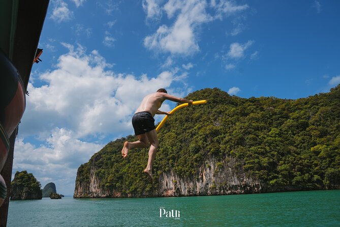 Day Trip to James Bond (Canoeing & Kayaking Islands & Lunch) - James Bond Island and Khao Ta Pu: your one-hour famous-photo window
