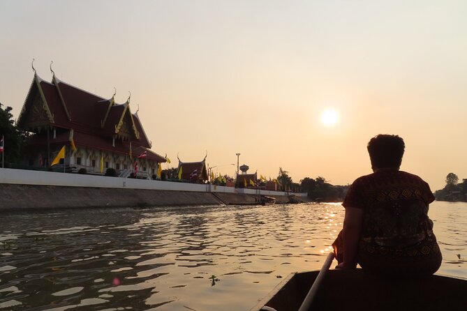 Discover Ayutthaya at Sunset: Historic Temples & River Cruise - Guides, group size, and how the day actually feels