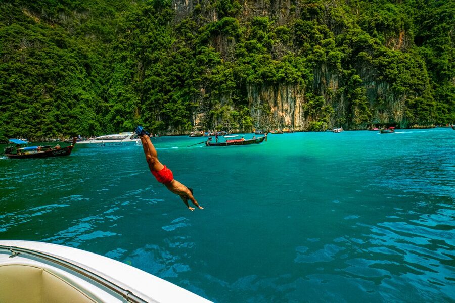 Discover Maya Bay at Dawn: Avoid the Phi Phi Crowds - Loh Samah Bay and the quick Phi Phi Leh views you get in passing