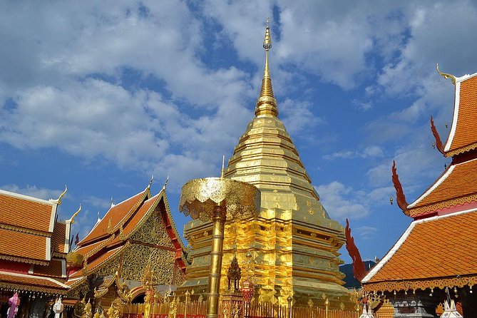 Doi Suthep and Hmong Hilltribe Half Day Tour in Chiang Mai - Hmong Hill Tribe Village: What You Learn About Daily Life