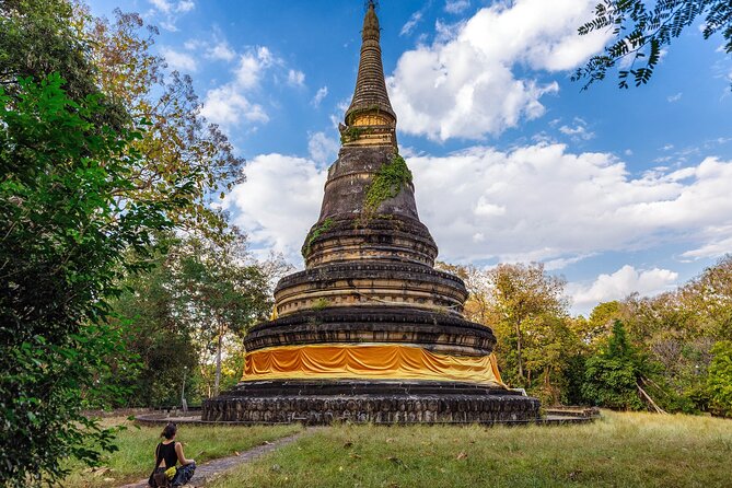 Doi Suthep and Wat Pha Lat Sunrise Tour (Small Group Only) - Photos, Guides, and the Small-Group Factor That Matters