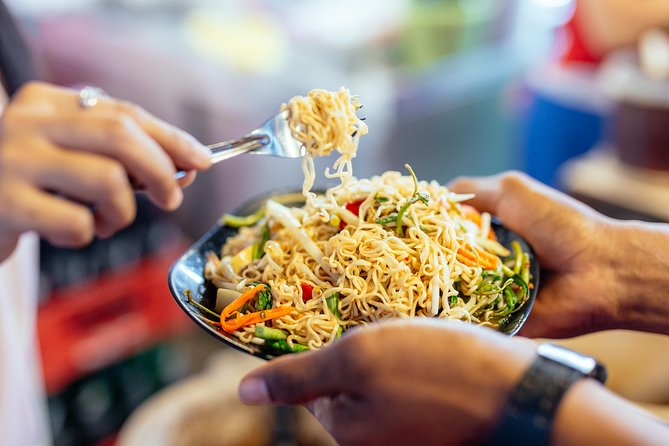 Drinks & Bites in Bangkok Private Tour - How to Get the Best Tastes Without Getting Stuck in the Wrong Lines