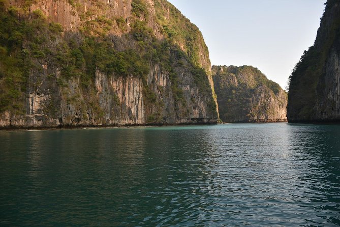 Early Bird Phi Phi Island & 4 Islands Speed Boat Tour from Krabi - Loh Samah Bay to Maya Bay: The Big Moment in One Stop