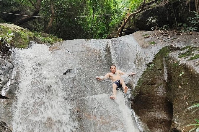 Elephant Experience and Hidden Jungle Waterfall Chiang Mai - Guides, pacing, and small-group logistics that affect your day