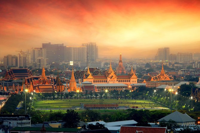 Exclusive Tour – Grand Palace, Emerald Buddha & Reclining Buddha - Pickup, timing, and the magic of not finding your way