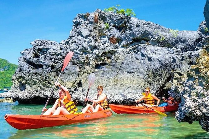 Explore Angthong National Marine Park by Big Boat from Koh Samui - Kayaking at Koh Mae Ko, what you should expect from the paddle time