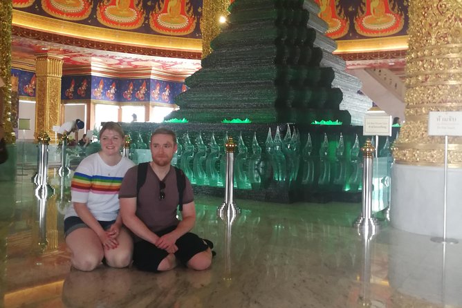 Explore Bangkok by Bike & Boat with Lunch - Wat Ko and the fish-feeding moment for extra Karma