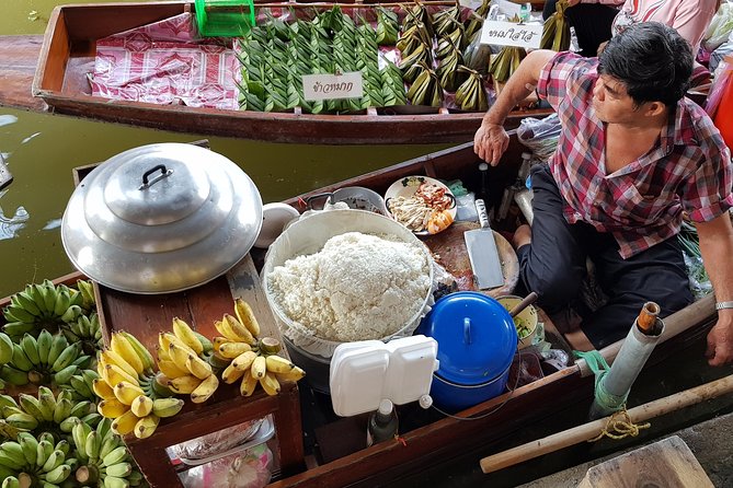 Floating Market Damnoen Saduak and Meklong Railway Market: Half Day Tour - Included Perks You’ll Actually Use (Fruit, Snacks, Pad Boat, Transfers)