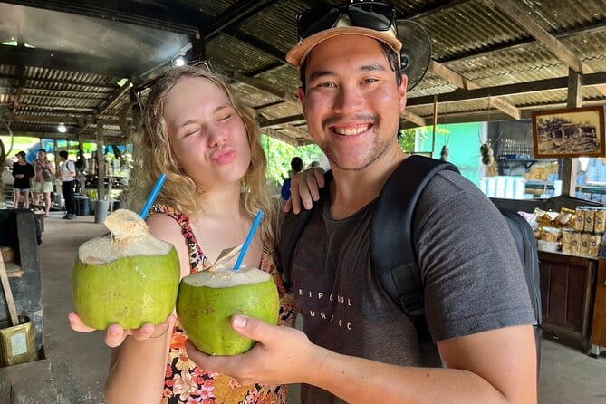 Floating Market & Railway Market Private Tour - Key highlights at a glance