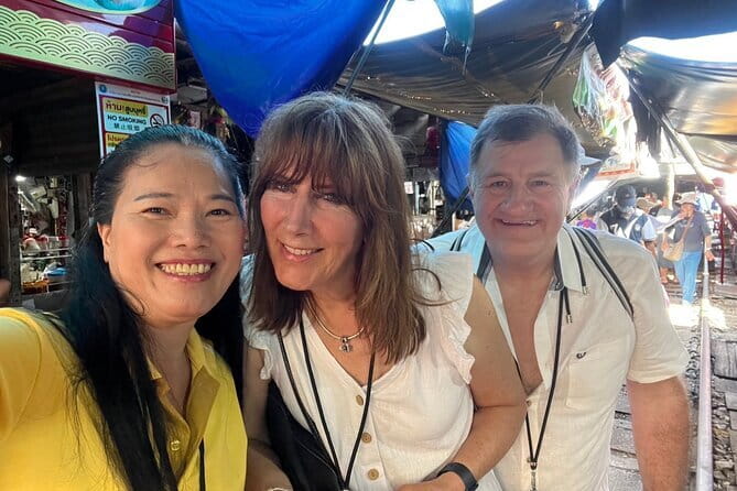 Floating Market & Railway Market Private Tour - Price and logistics: what you are really paying for