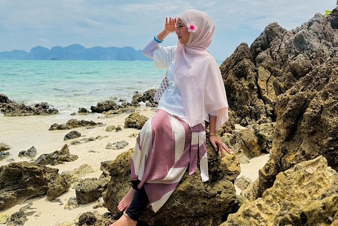 Four Islands Speedboat Trip from Krabi - Stop 1, Poda Island: White Sand Time With Clear-Water Swims
