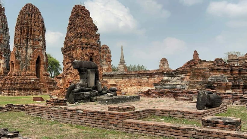 From Bangkok: Ayutthaya Heritage Tour with Sunset Boat Ride - Snack box and market time: small fuel, better energy