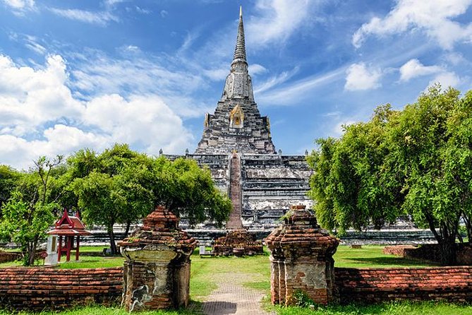 From Bangkok: Ayutthaya Temples Small Group Tour with Lunch - Wat Yai Chai Mang Khon: Meditating Monks and Two Big Kings