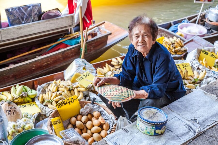 From Bangkok: Damnoen Saduak Floating Market Guided Tour - Price and Value for $122: What You Get for the Money